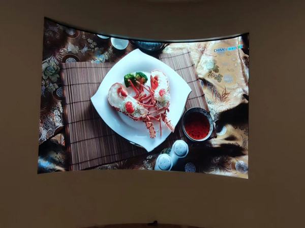 海城室内P2.5弧形LED屏